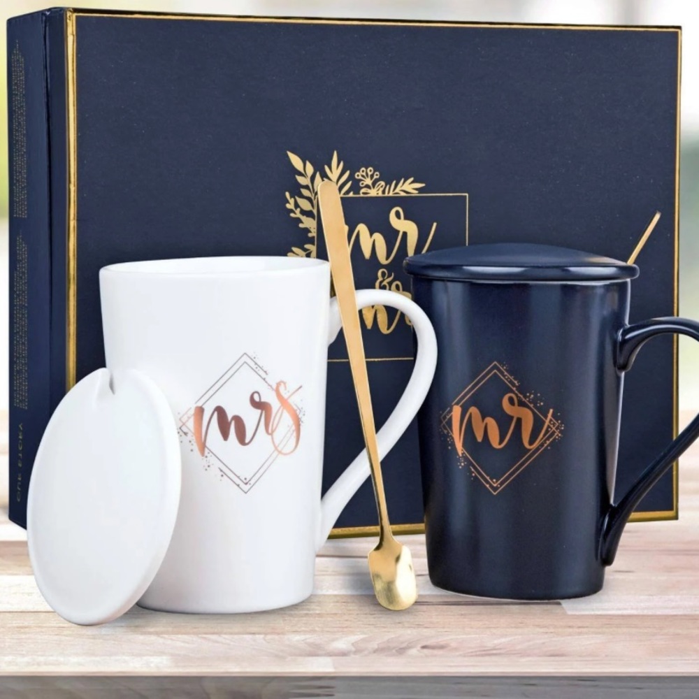 Mr. & Mrs. Mug set